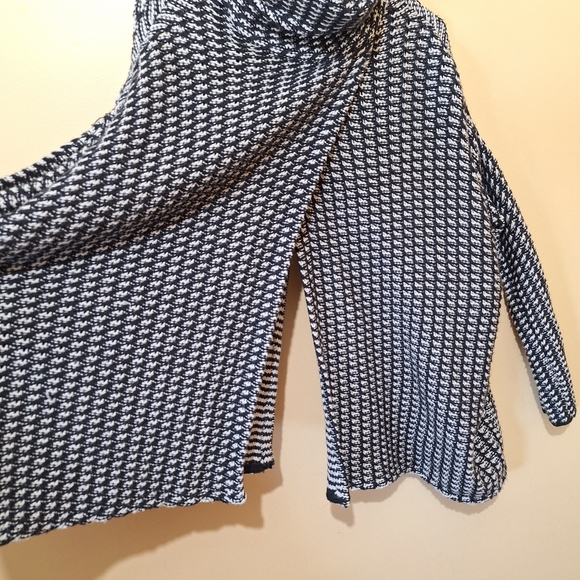 DVF Diane Von Furstenberg Oversized Long Sleeve Wool Sweater - Picture 8 of 8